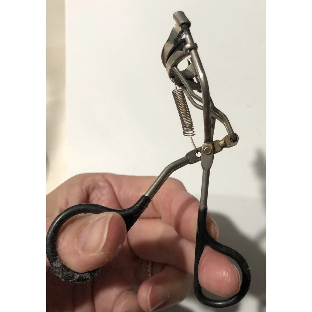Vintage Art Nouveau‎ Style Lady Makeup Eyelash Curler Rare Spring Mechanic